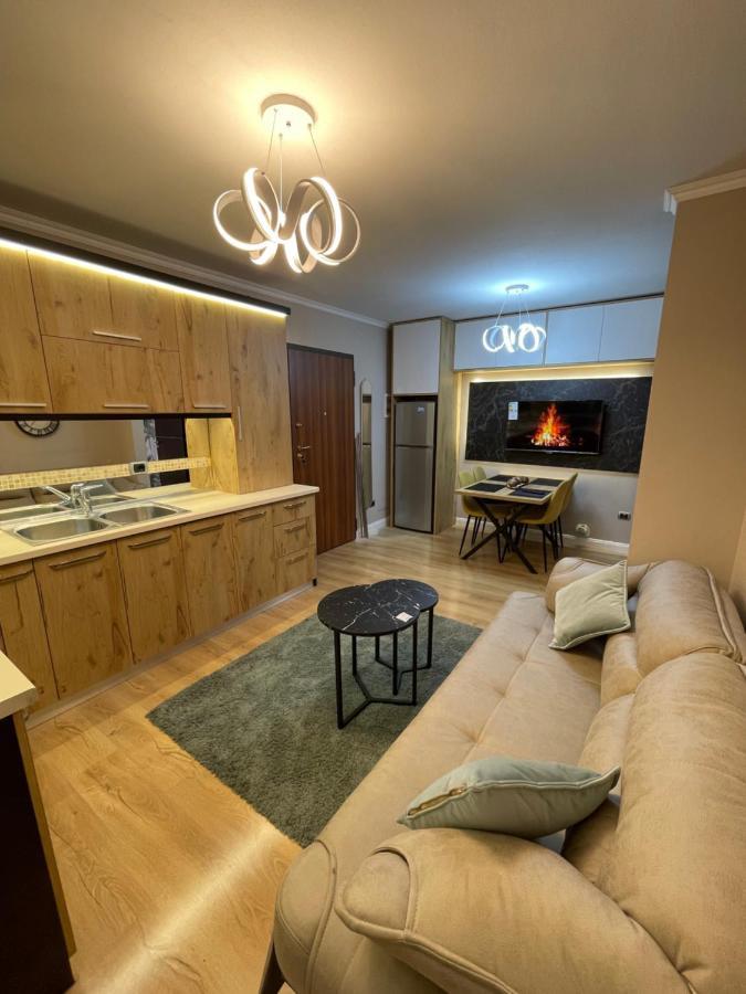 Superior 2Br Apartment Tirana Kültér fotó